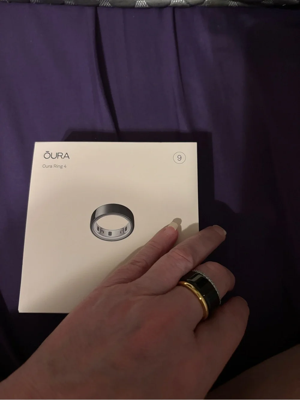 Oura Black Smart Ring — Sleek Matte Black Finish